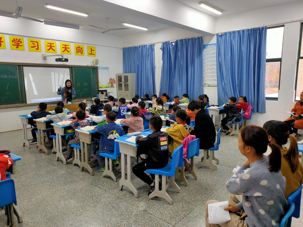 春晓小学举行第十四届家长开放周活动(图3)